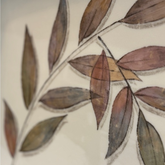 Lenox Nature’s Impressions Whispering Leaves Tray - Picture 3 of 6